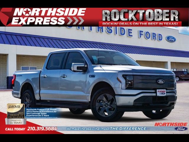 2024 Ford F-150 Lightning LARIAT