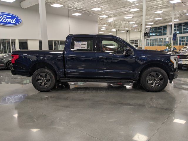 2024 Ford F-150 Lightning LARIAT