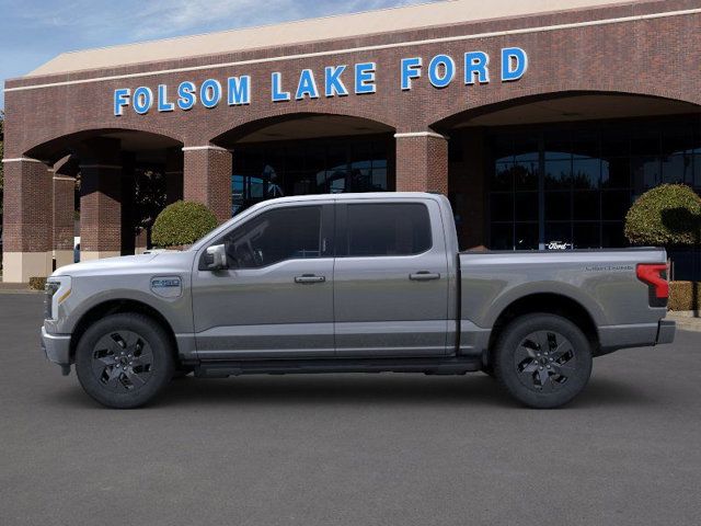 2024 Ford F-150 Lightning LARIAT