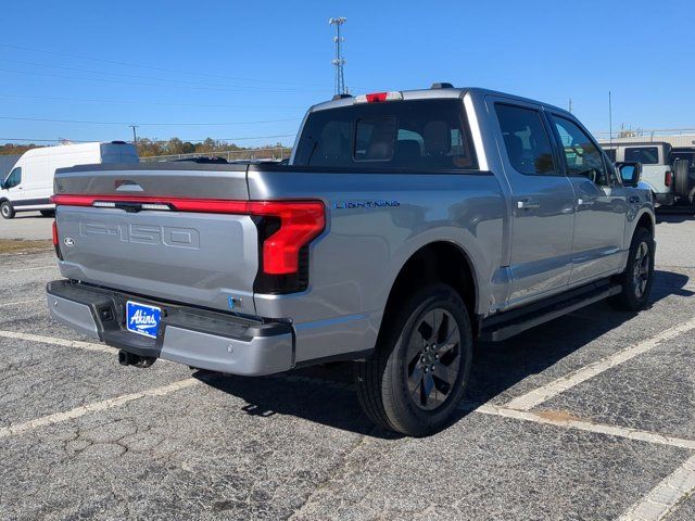 2024 Ford F-150 Lightning LARIAT