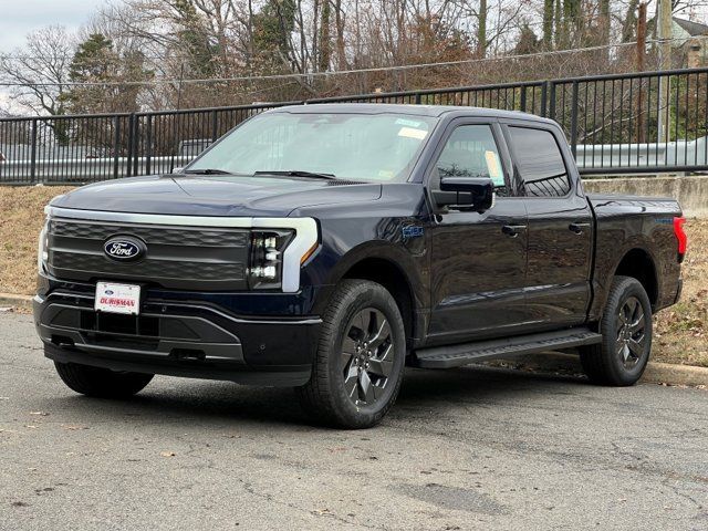 2024 Ford F-150 Lightning LARIAT