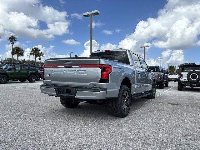 2024 Ford F-150 Lightning LARIAT