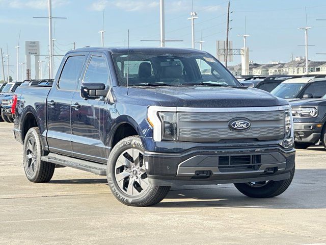 2024 Ford F-150 Lightning LARIAT