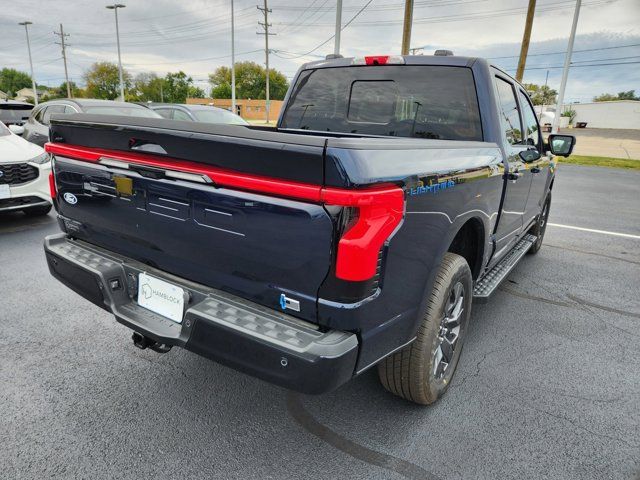 2024 Ford F-150 Lightning LARIAT