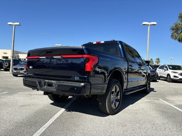 2024 Ford F-150 Lightning LARIAT