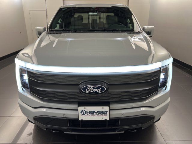 2024 Ford F-150 Lightning LARIAT