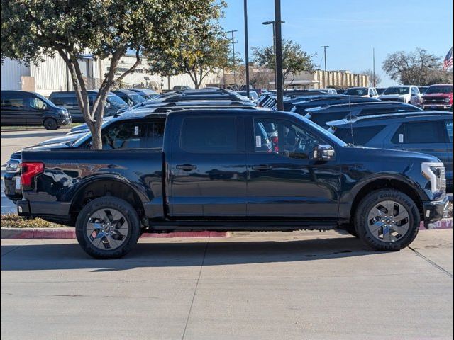 2024 Ford F-150 Lightning LARIAT