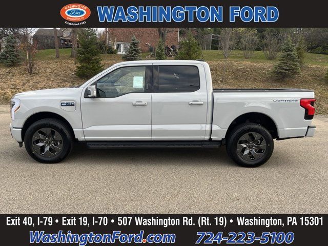 2024 Ford F-150 Lightning LARIAT