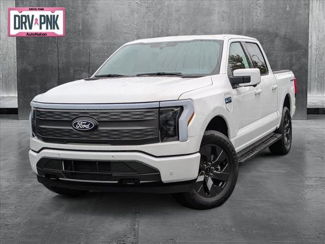 2024 Ford F-150 Lightning LARIAT