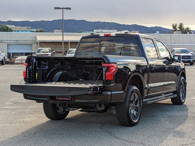 2024 Ford F-150 Lightning LARIAT