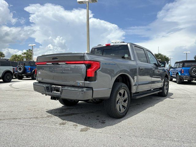 2024 Ford F-150 Lightning LARIAT