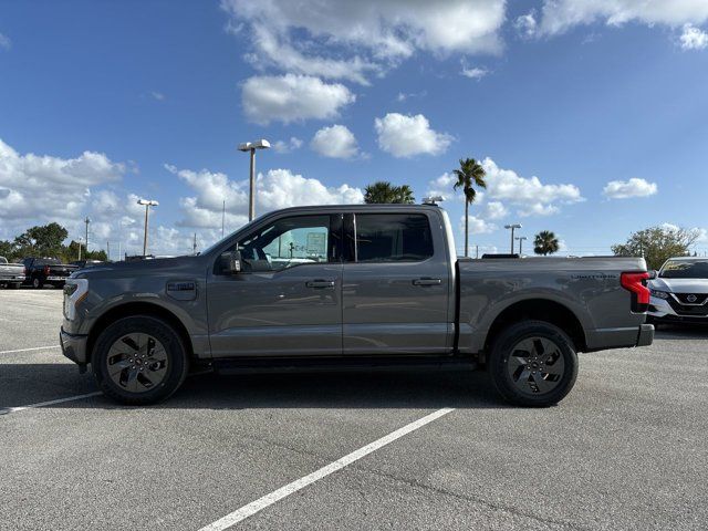 2024 Ford F-150 Lightning LARIAT