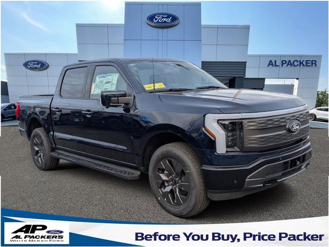 2024 Ford F-150 Lightning LARIAT