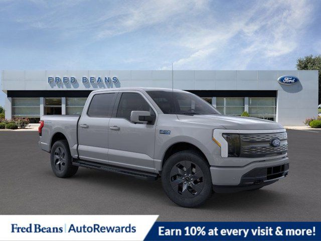 2024 Ford F-150 Lightning LARIAT