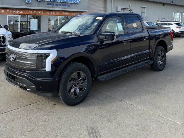 2024 Ford F-150 Lightning LARIAT