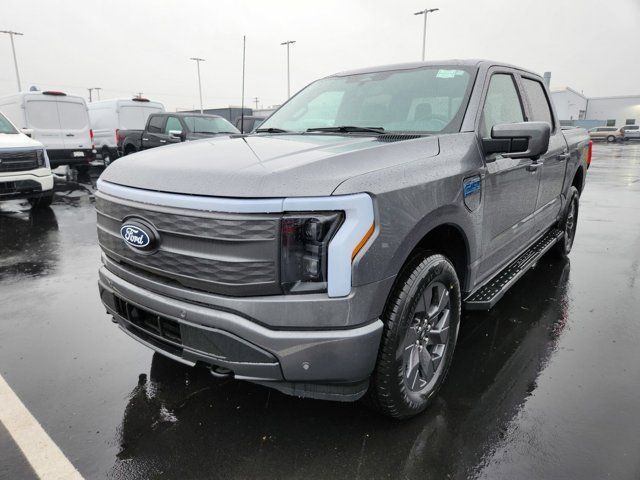 2024 Ford F-150 Lightning LARIAT