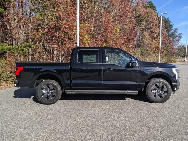 2024 Ford F-150 Lightning LARIAT