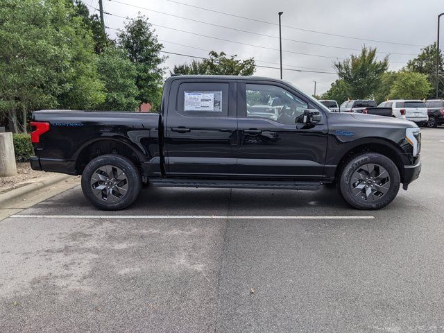 2024 Ford F-150 Lightning LARIAT