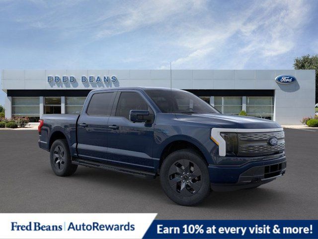 2024 Ford F-150 Lightning LARIAT