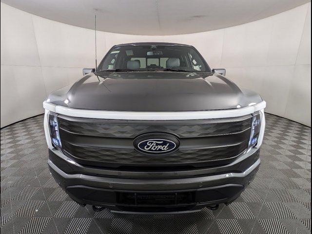 2024 Ford F-150 Lightning LARIAT