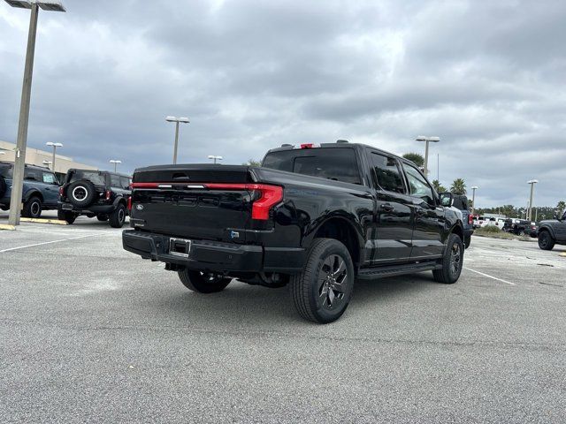 2024 Ford F-150 Lightning LARIAT