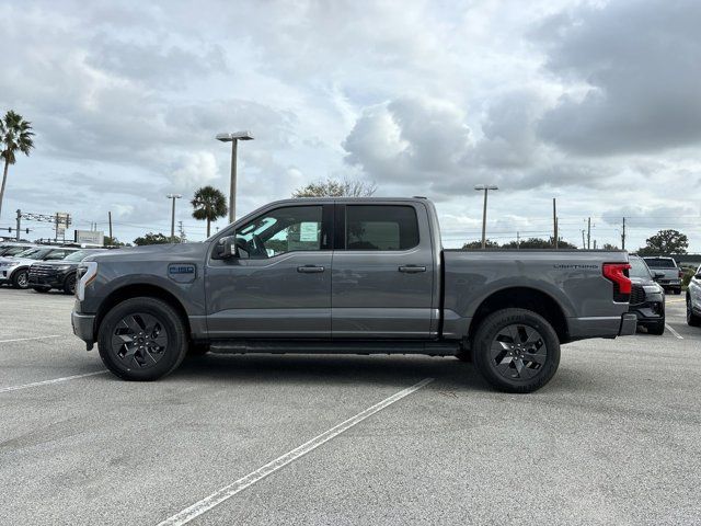 2024 Ford F-150 Lightning LARIAT