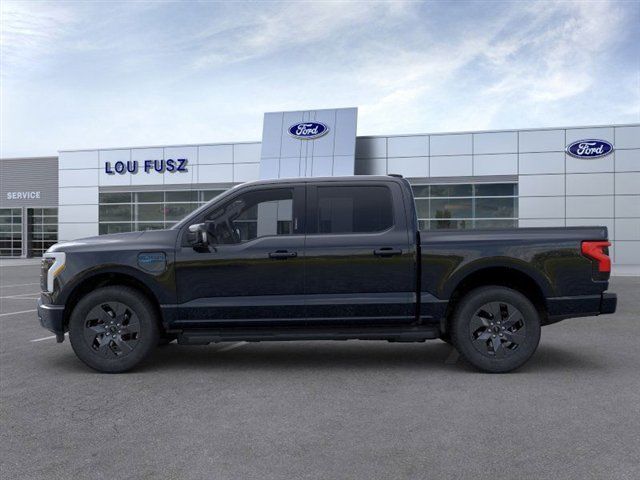 2024 Ford F-150 Lightning LARIAT