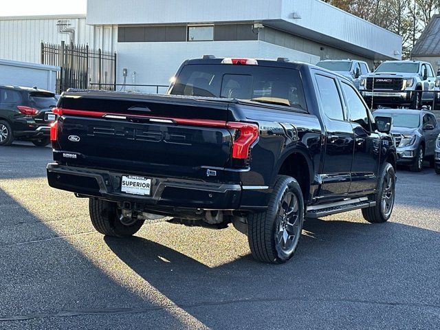 2024 Ford F-150 Lightning LARIAT