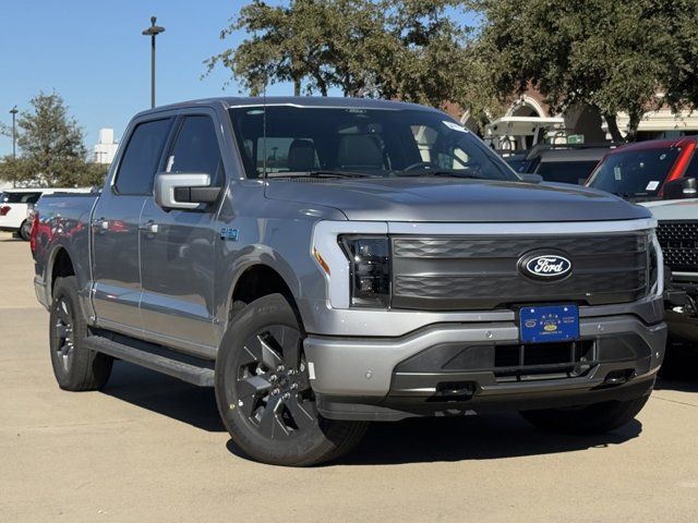 2024 Ford F-150 Lightning LARIAT