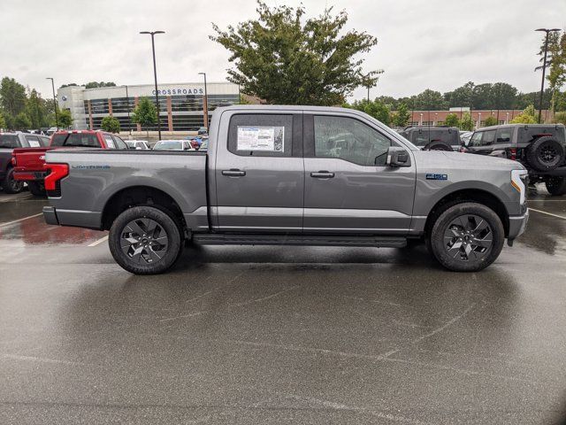 2024 Ford F-150 Lightning LARIAT