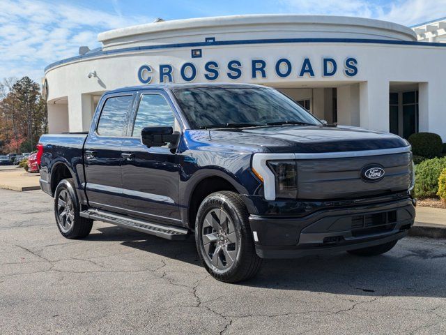 2024 Ford F-150 Lightning LARIAT