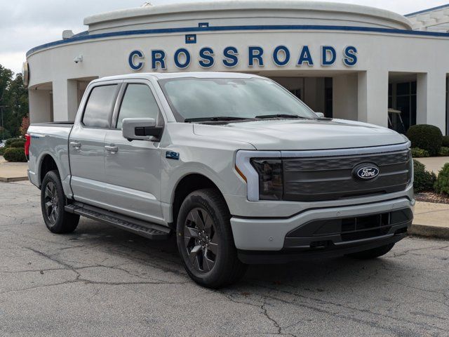 2024 Ford F-150 Lightning LARIAT