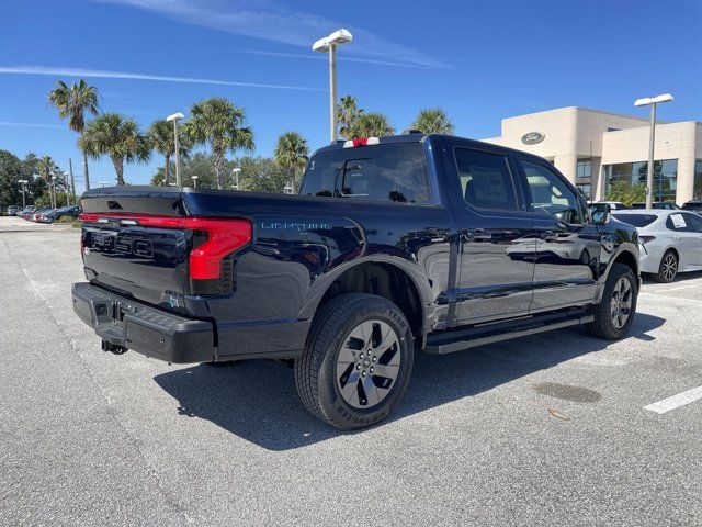 2024 Ford F-150 Lightning LARIAT