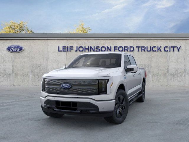 2024 Ford F-150 Lightning LARIAT