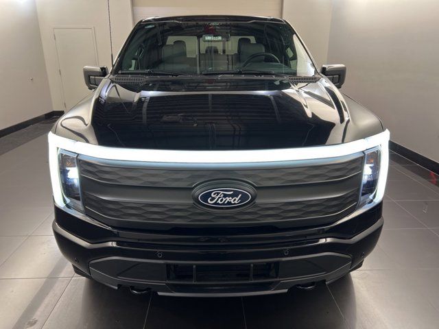 2024 Ford F-150 Lightning LARIAT