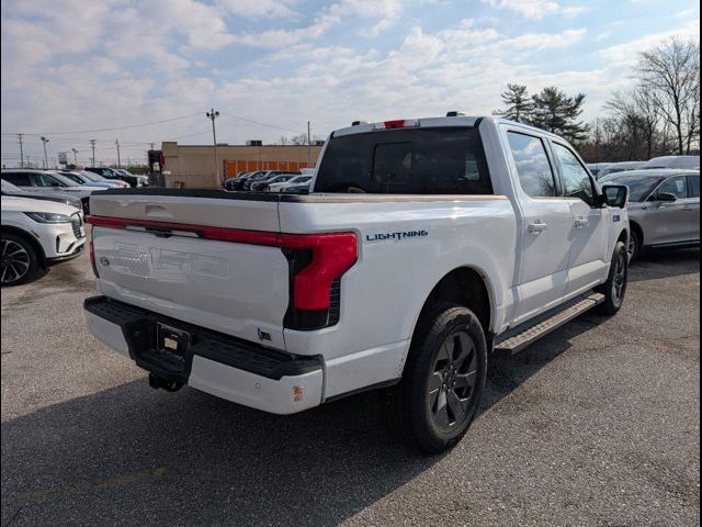 2024 Ford F-150 Lightning LARIAT