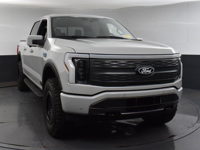 2024 Ford F-150 Lightning LARIAT