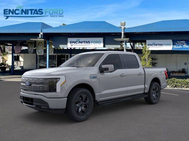 2024 Ford F-150 Lightning LARIAT