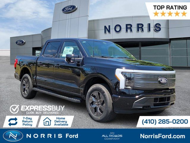 2024 Ford F-150 Lightning LARIAT