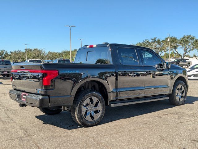 2024 Ford F-150 Lightning LARIAT