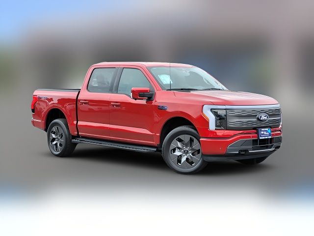 2024 Ford F-150 Lightning LARIAT