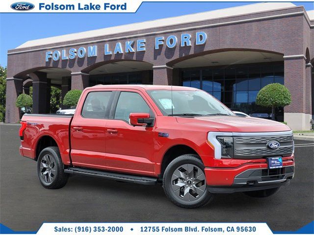 2024 Ford F-150 Lightning LARIAT