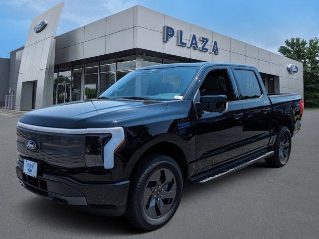 2024 Ford F-150 Lightning LARIAT