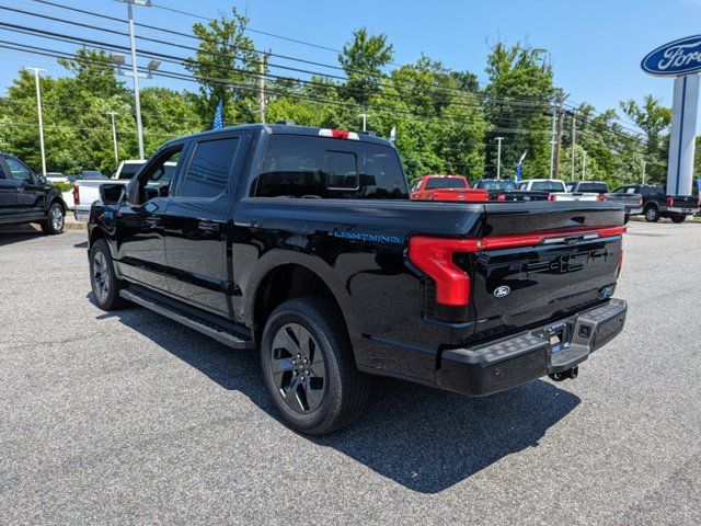 2024 Ford F-150 Lightning LARIAT