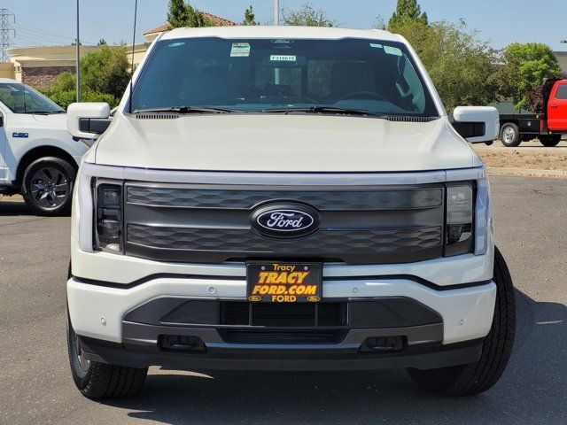 2024 Ford F-150 Lightning LARIAT