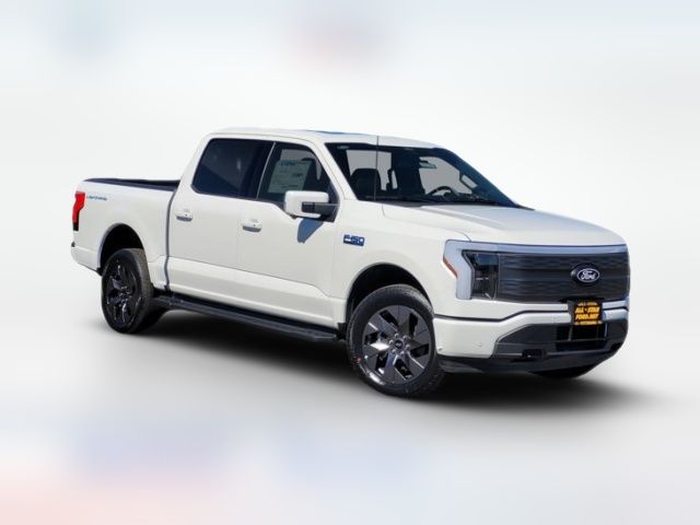 2024 Ford F-150 Lightning LARIAT