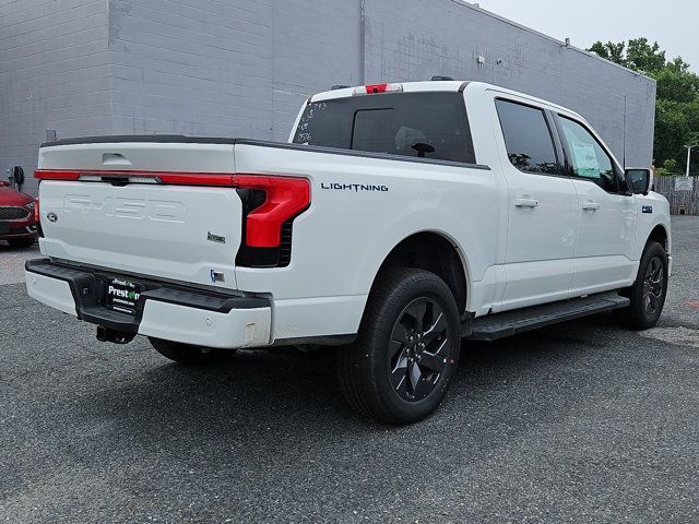 2024 Ford F-150 Lightning LARIAT