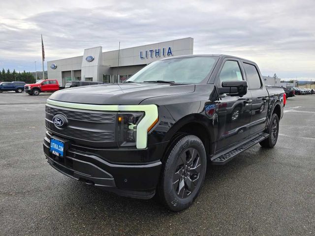 2024 Ford F-150 Lightning LARIAT