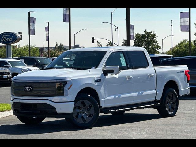 2024 Ford F-150 Lightning LARIAT