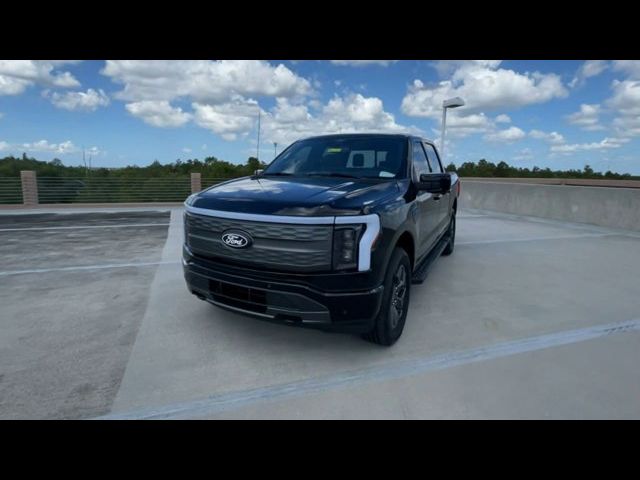 2024 Ford F-150 Lightning LARIAT